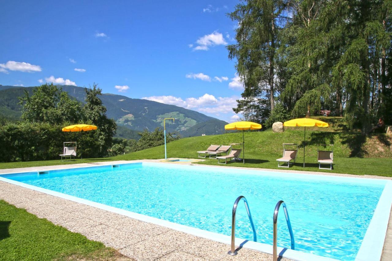 Hotel Pichlerhof San Lorenzo di Sebato Bagian luar foto